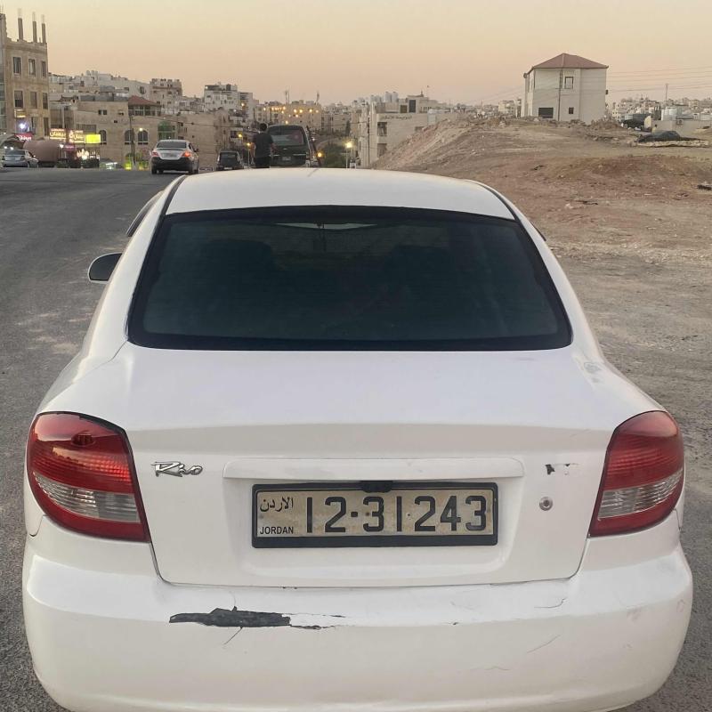 كيا ريو 2004