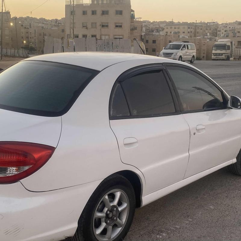 كيا ريو 2004