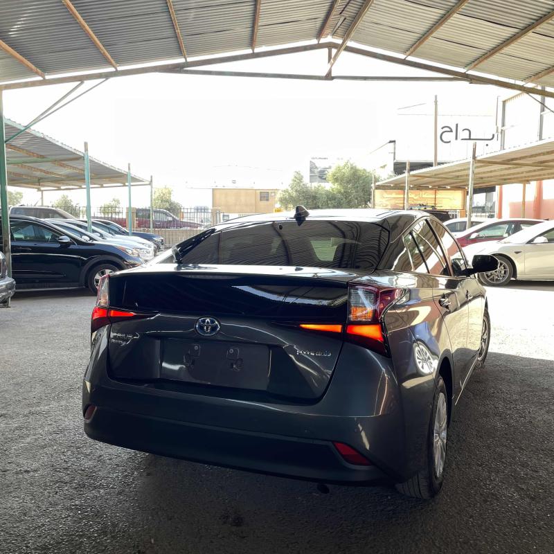 TOYOTA PRIUS 2020