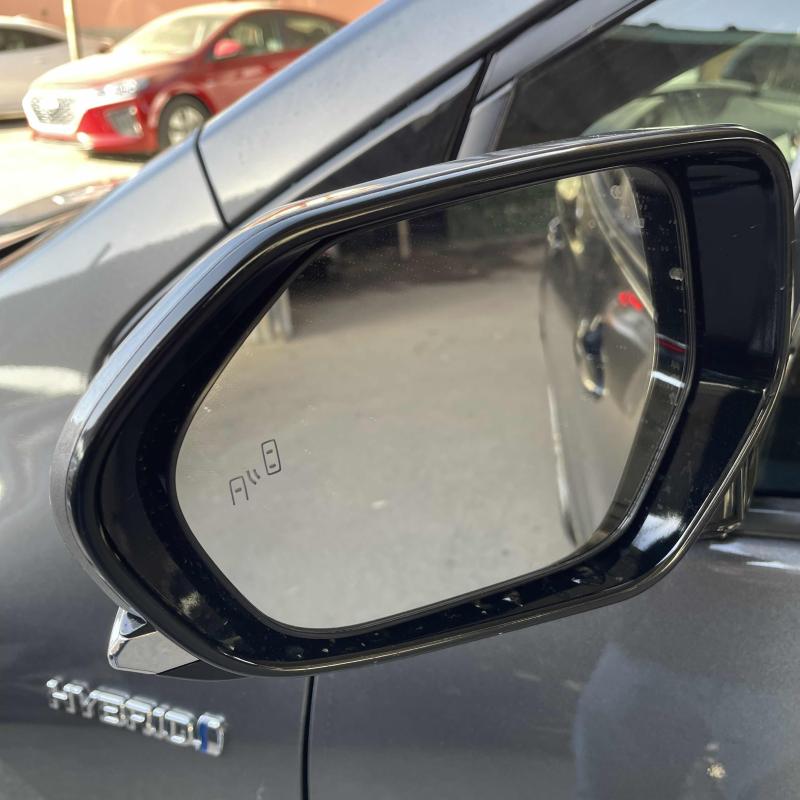 TOYOTA PRIUS 2020