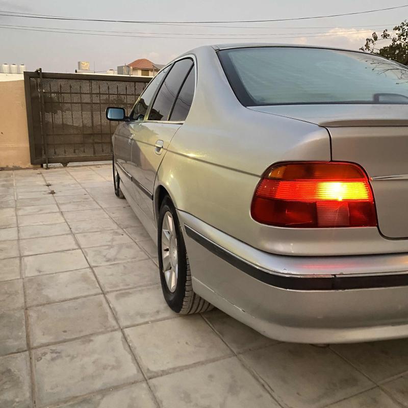 BMW 520i 2000 