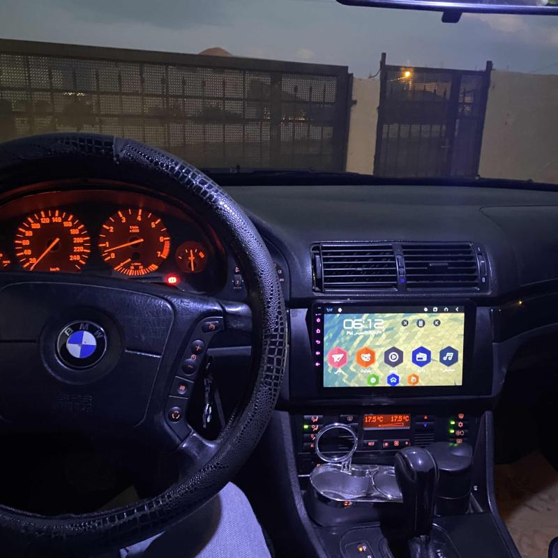 BMW 520i 2000 