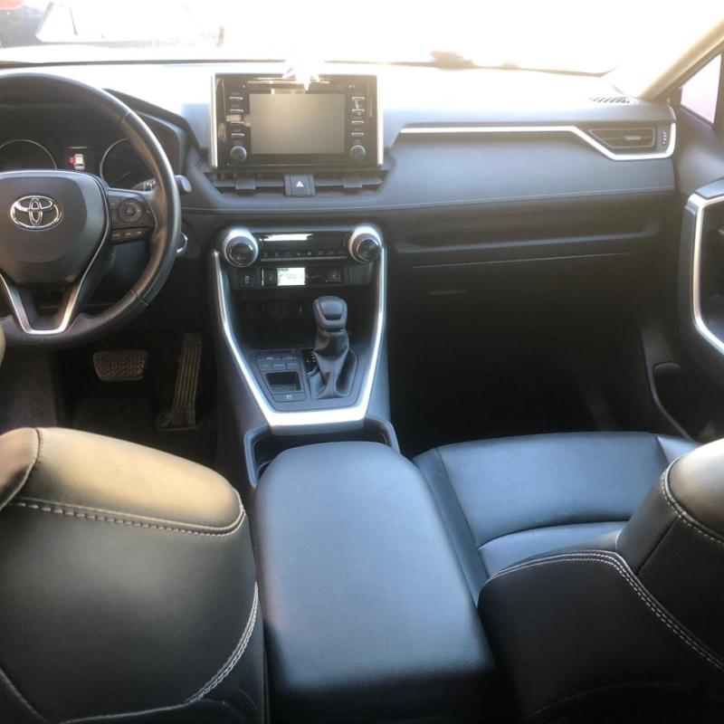Rav4 2019 XLE فحص للبيع