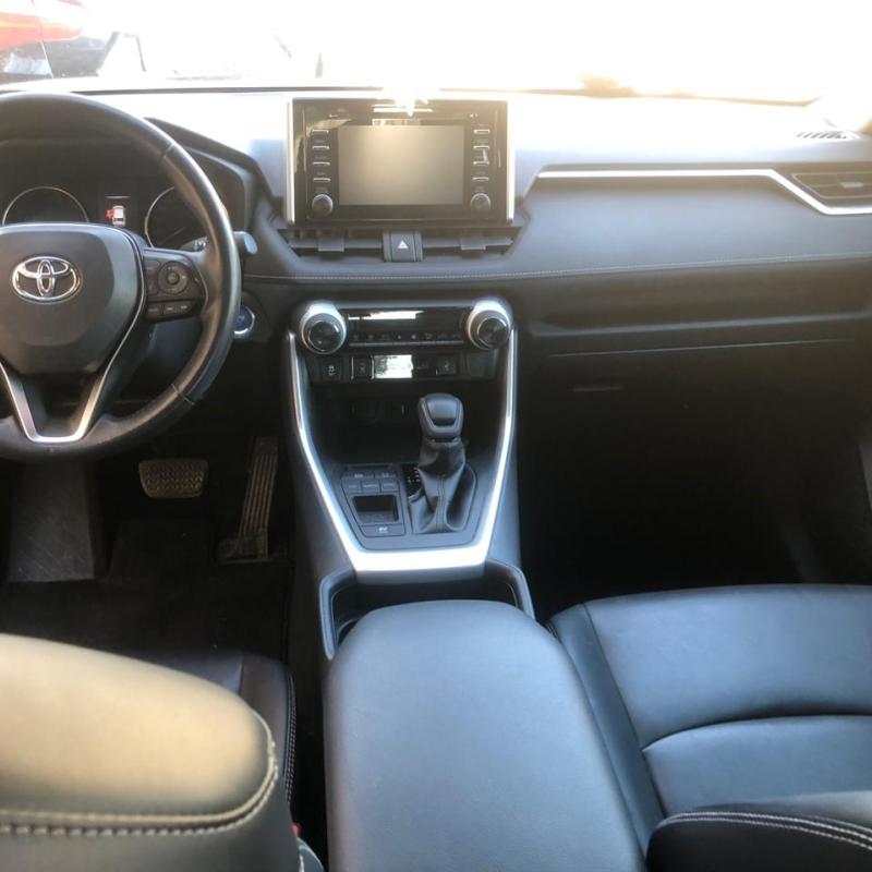 Rav4 2019 XLE فحص للبيع