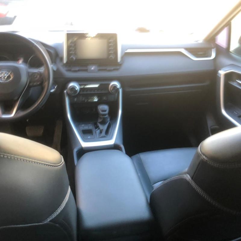 Rav4 2019 XLE فحص للبيع