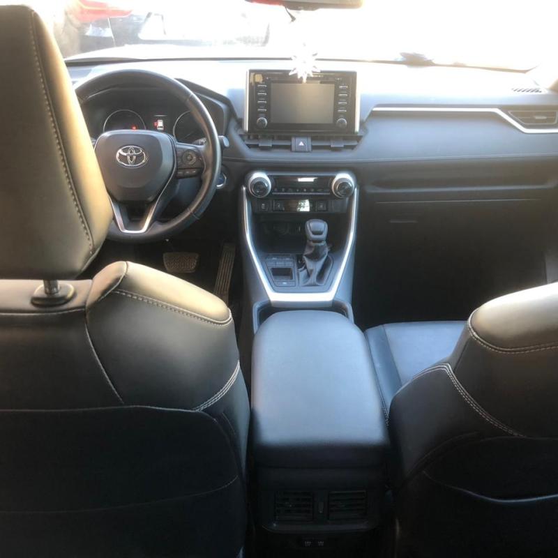 Rav4 2019 XLE فحص للبيع