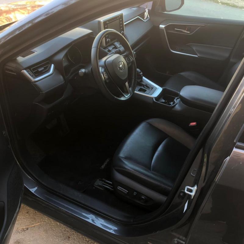 Rav4 2019 XLE فحص للبيع