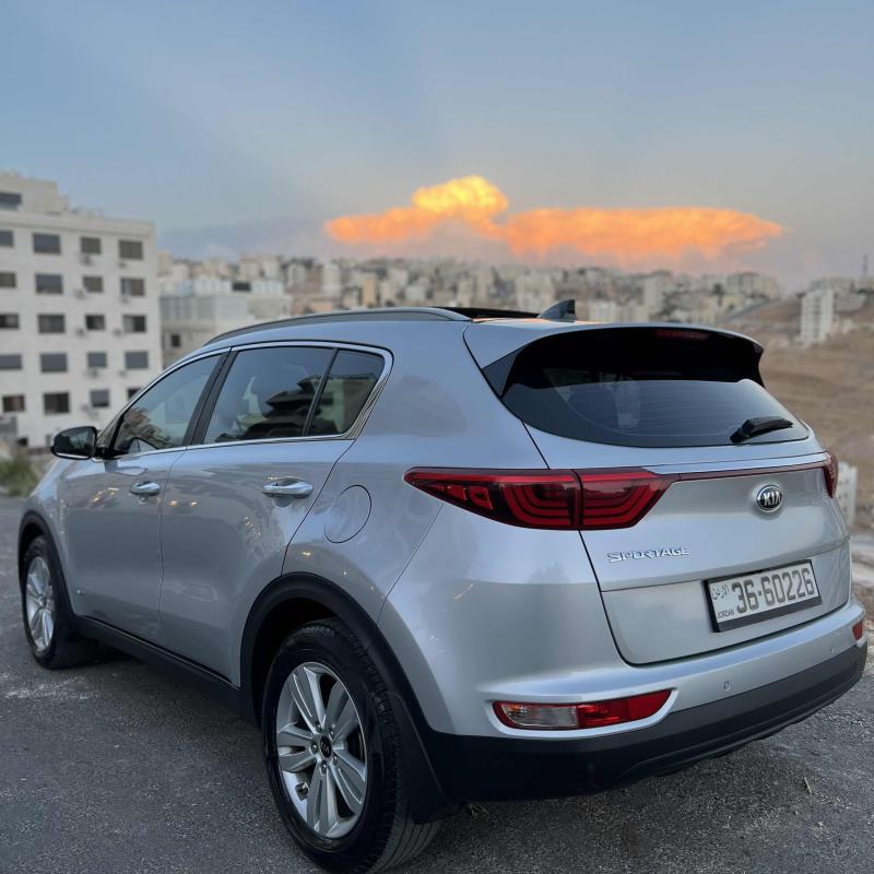 Sportage 2019 AWD 2.0L fully loaded 
