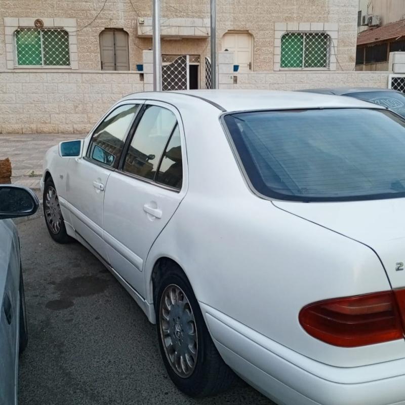 العقبه