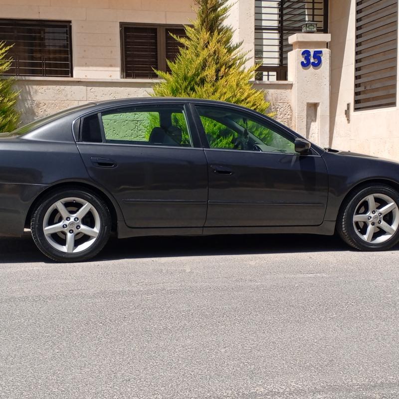 نيسان التيما 3.5 V6