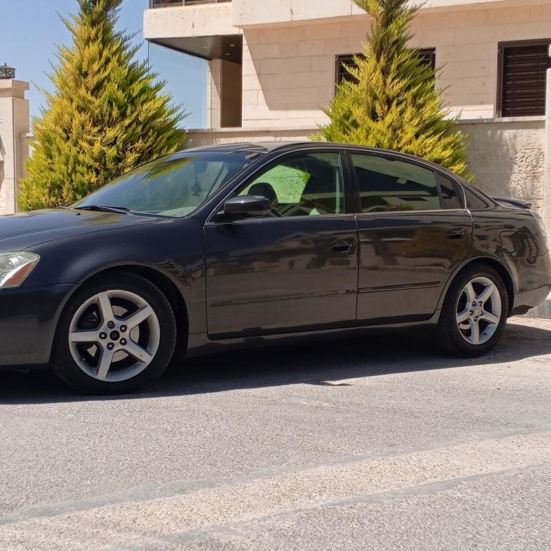 نيسان التيما 3.5 V6