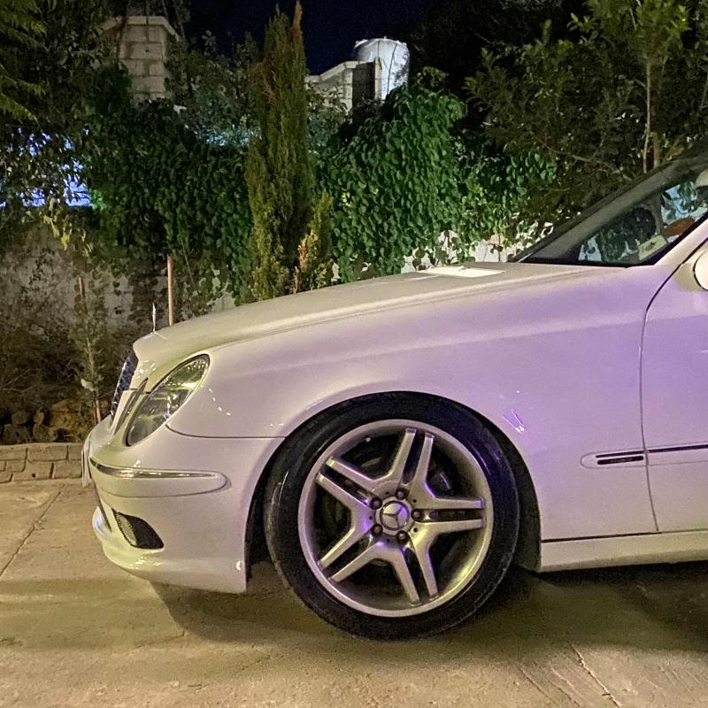 E200
