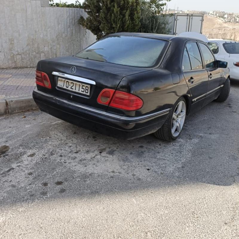 مرسيدس للبيع قرش ونص مديل 96