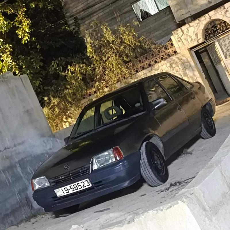 أوبل كاديت موديل 1991 للبيع