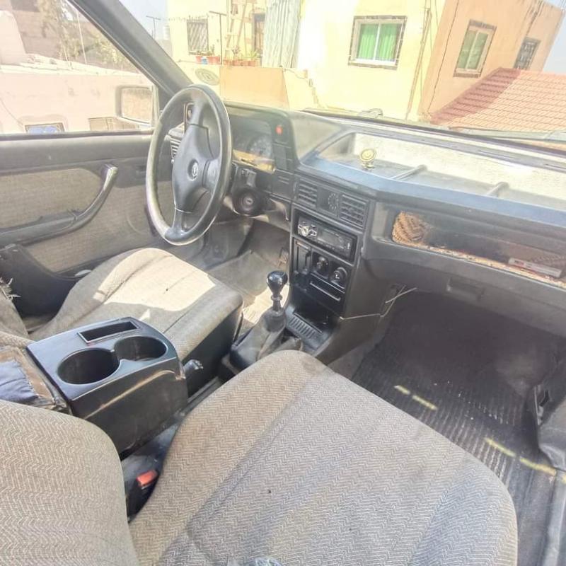 أوبل كاديت موديل 1991 للبيع