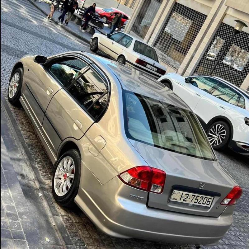 هوندا سيفيك 2004