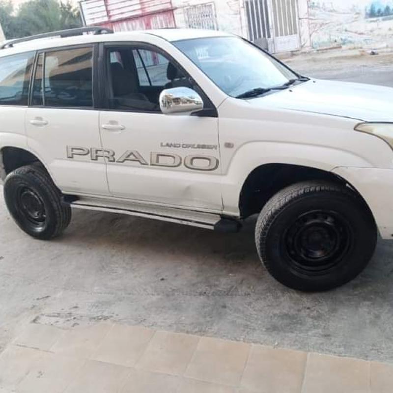 جيب برادو موديل 2004 ماتور 4000مرخص لشهر