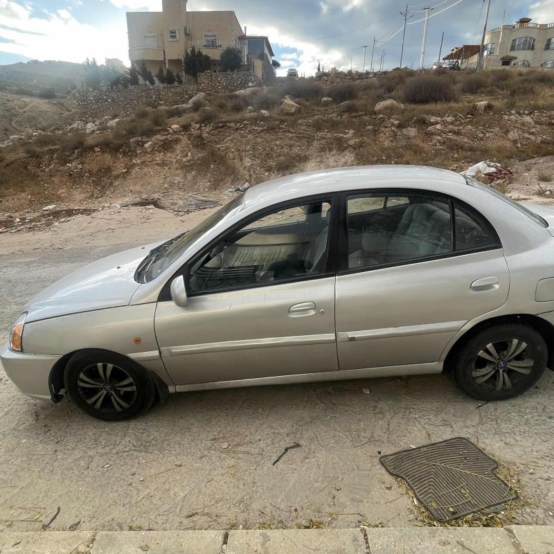 كيا ريو ٢٠٠٣