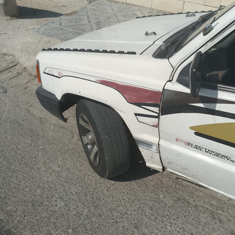 بكب ميتسوبيشي 98 للبيع 