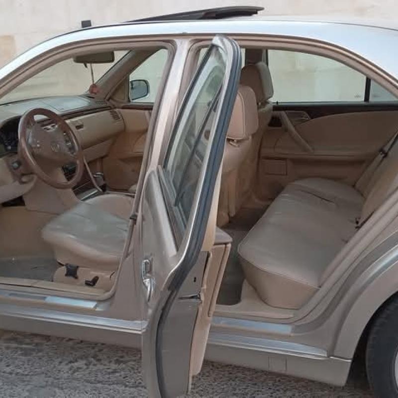 مرسيدس قرش ونص ٢٠٠١