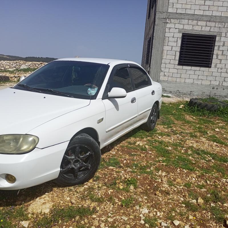 كيا سبكترا موديل 2001 