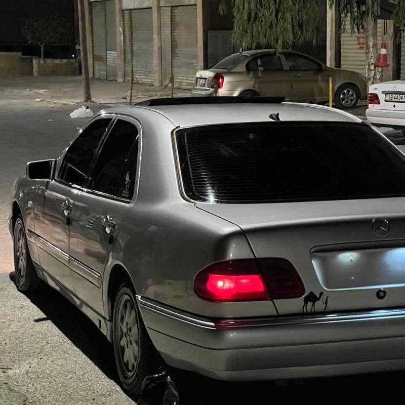 مرسيدس قرش ونص 1996 فل كامل 