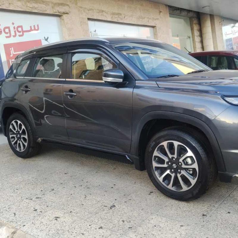 سوزوكي جراند فيتارا HEV 2024 قابل للبدل