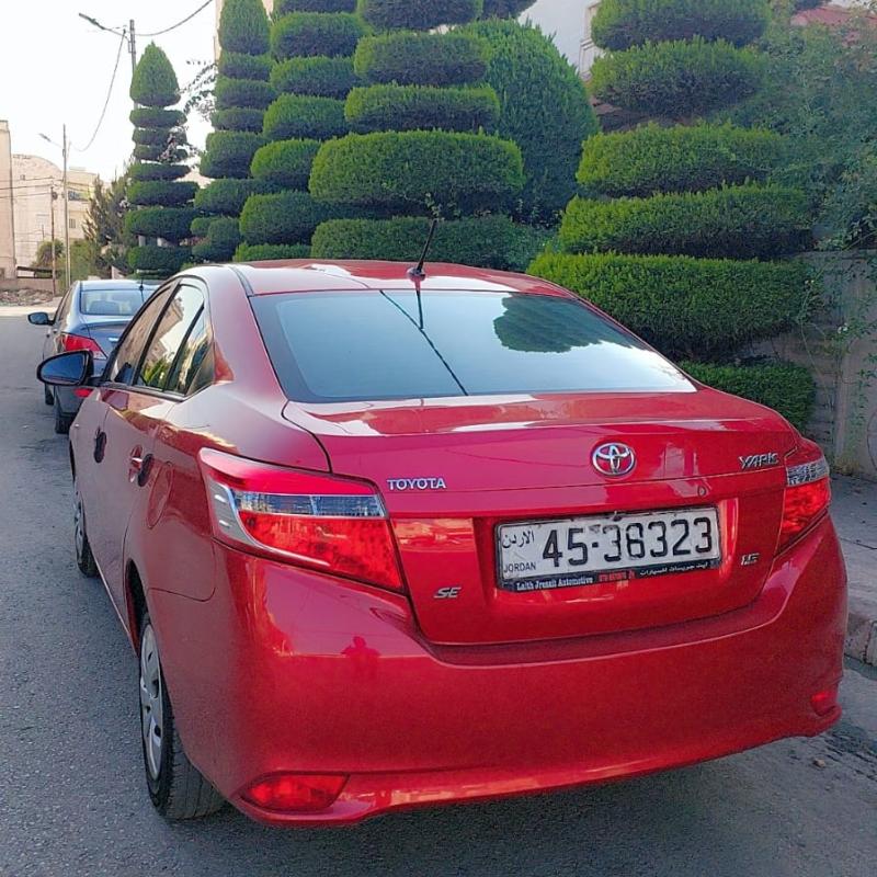 تويوتا يارس 