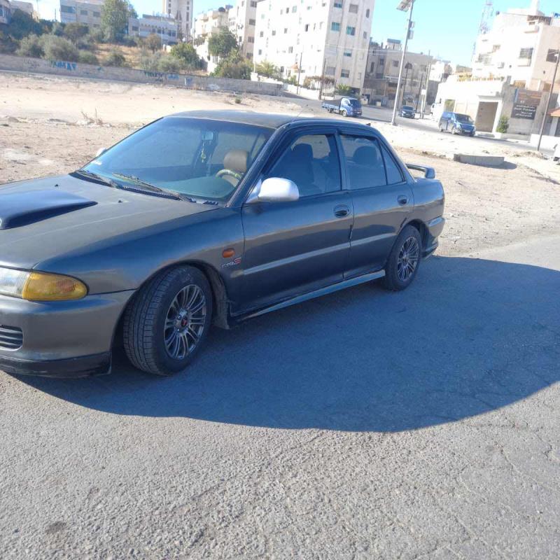 مستبيشي لانسر موديل ١٩٩٤