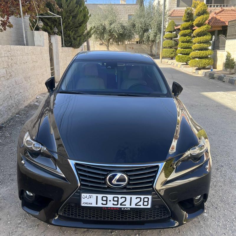2015 Lexus is
