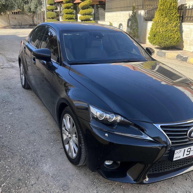 2015 Lexus is