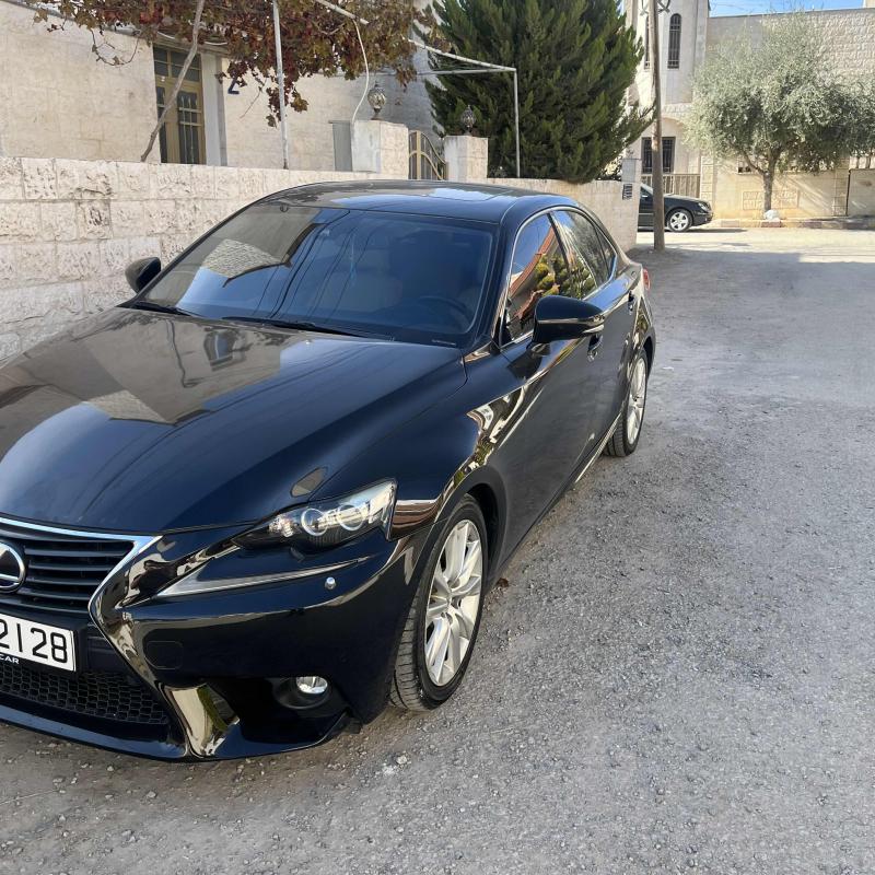 2015 Lexus is