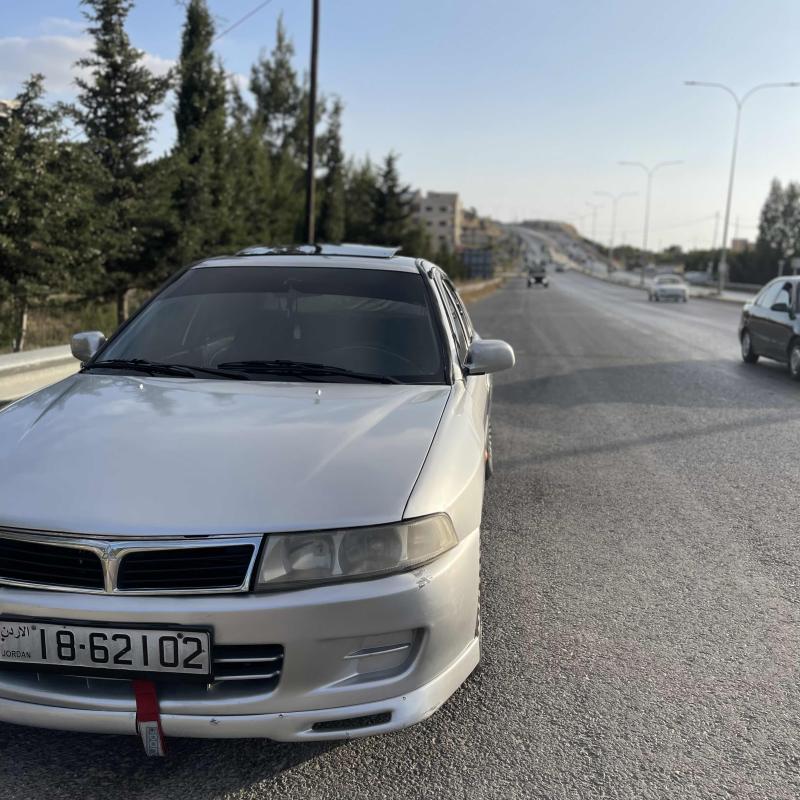 ميتسوبيشي لانسر موديل ٢٠٠٠ اوتوماتيك 
