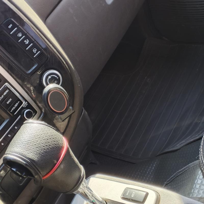 بكم بورتير جولد لون ابيض وسكني اوتوماتيك