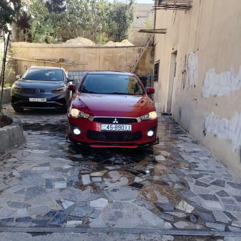 متسوبيشي الفراشه ٢٠١٧ كرت ابيظ مرخصه لشه