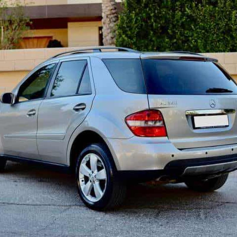 سيارة مرسيدس ML 3500 للبيع