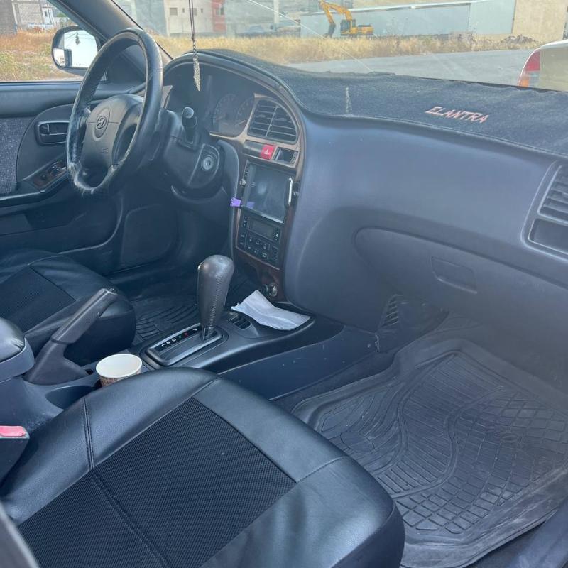 Hyundai Avante 2002 XD