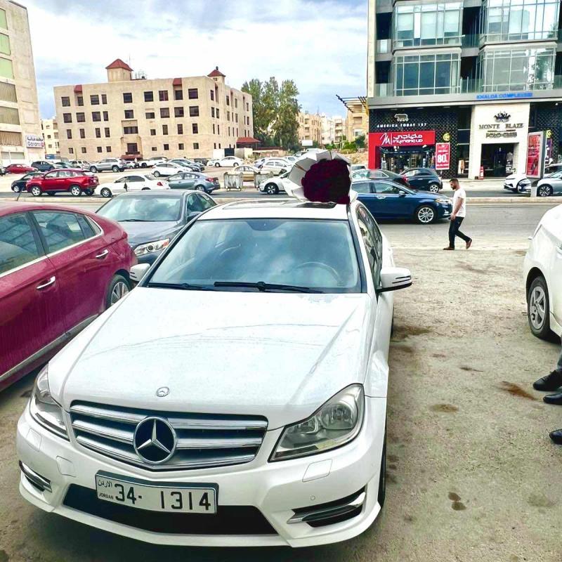 مرسيدس C180 فل كامل AMG كت اصلي للبيع 