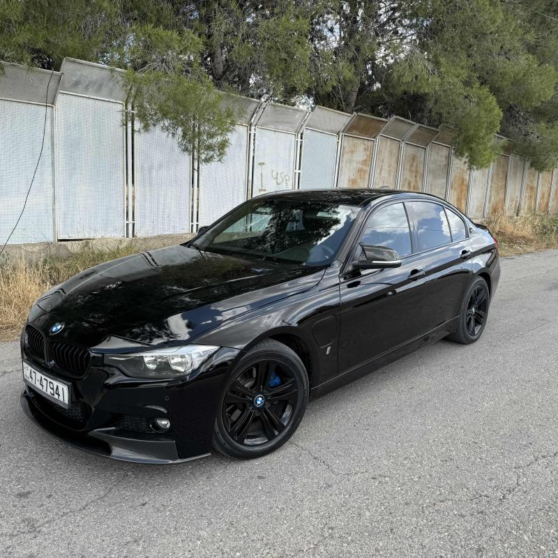 BMW330e 2017