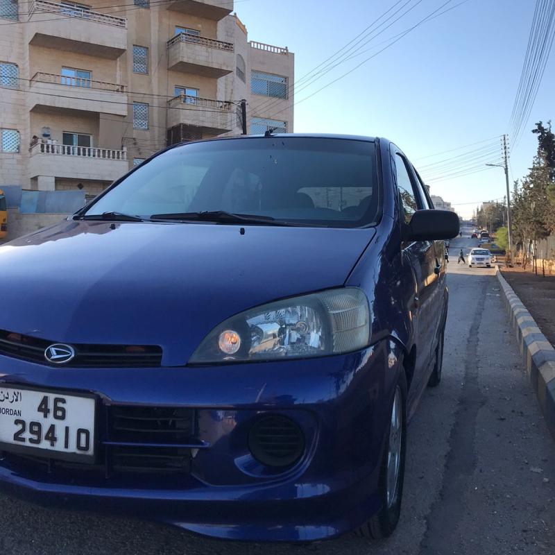دايهاتسو YRV 2001 للبيع