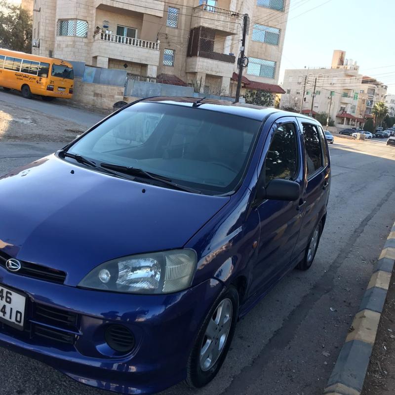 دايهاتسو YRV 2001 للبيع