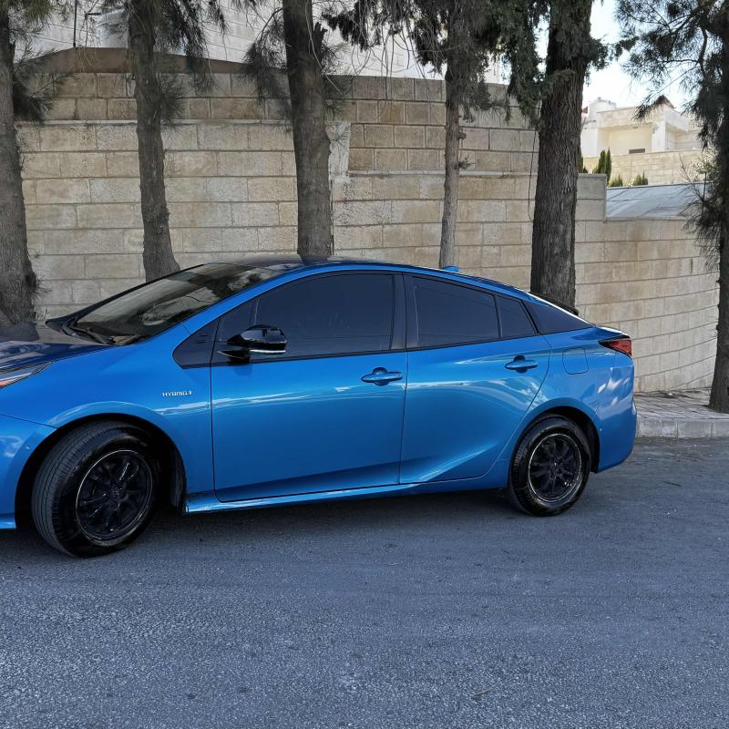 تويوتا بريوس 2019
