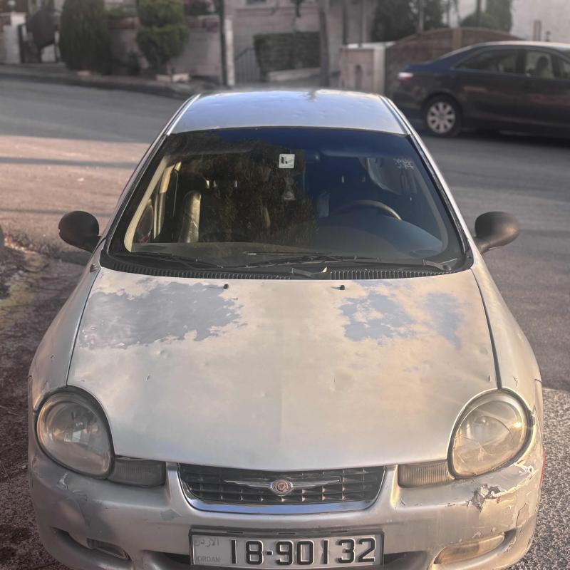 نيون كرايسلر ٢٠٠٤ للبيع