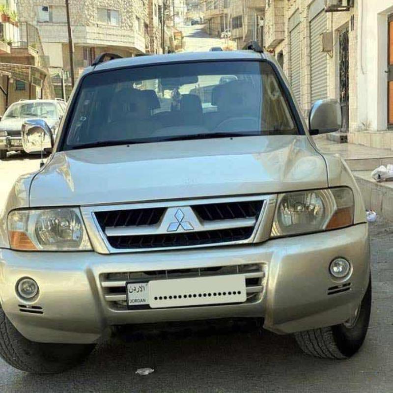 ميتسوبيشي باجيرو 2006 للبيع او البدل 