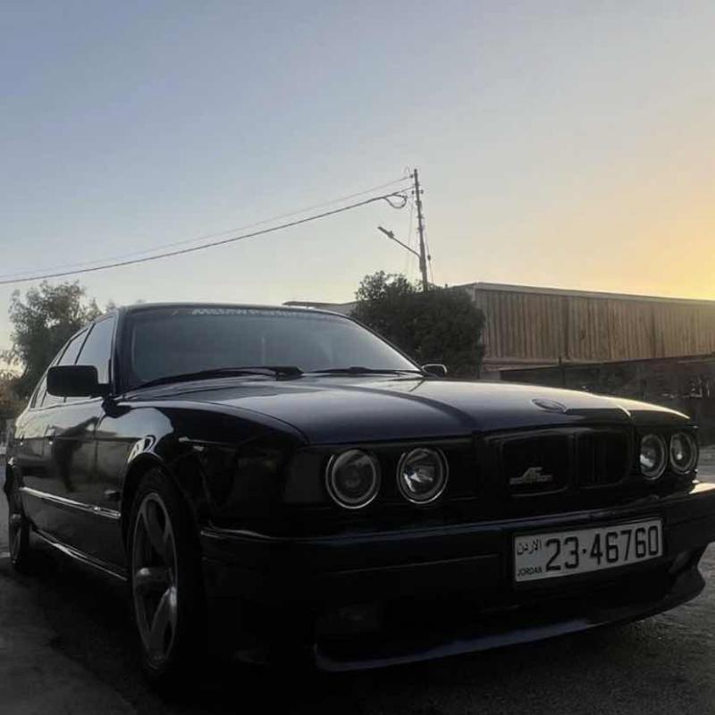 بي ام ٥٢٠ للبيع 1995