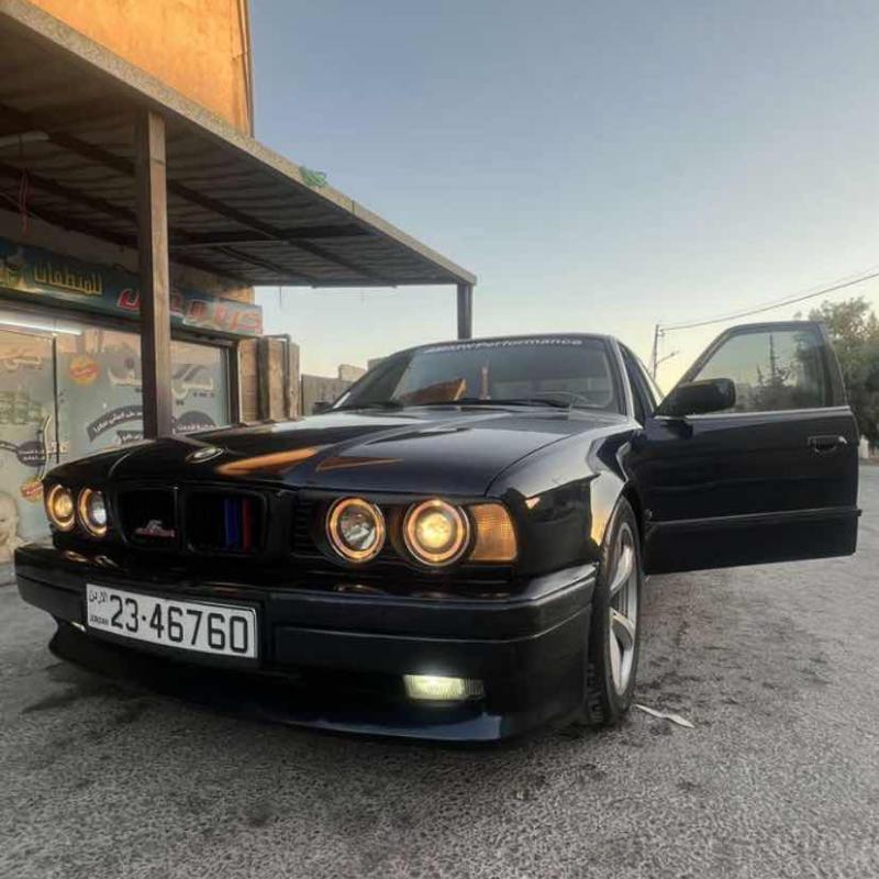 بي ام ٥٢٠ للبيع 1995