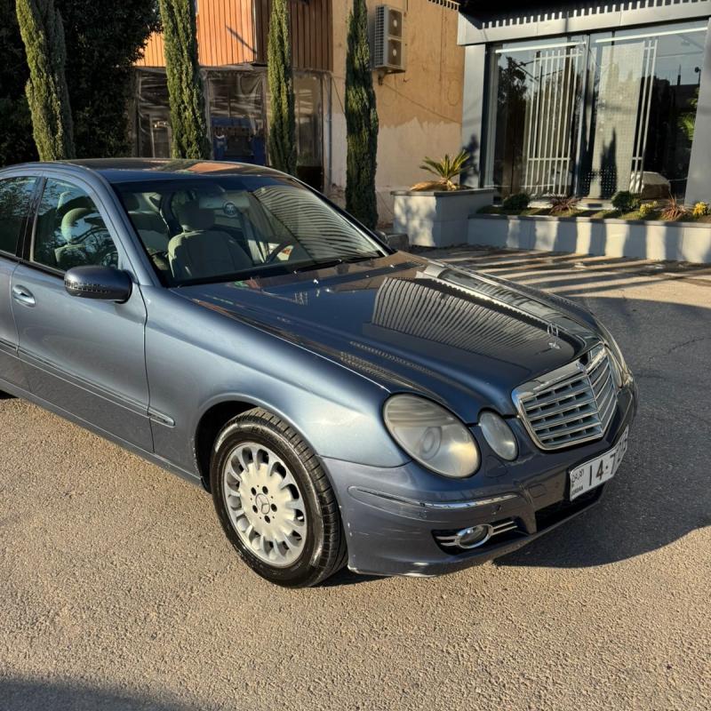 مرسيدس E240