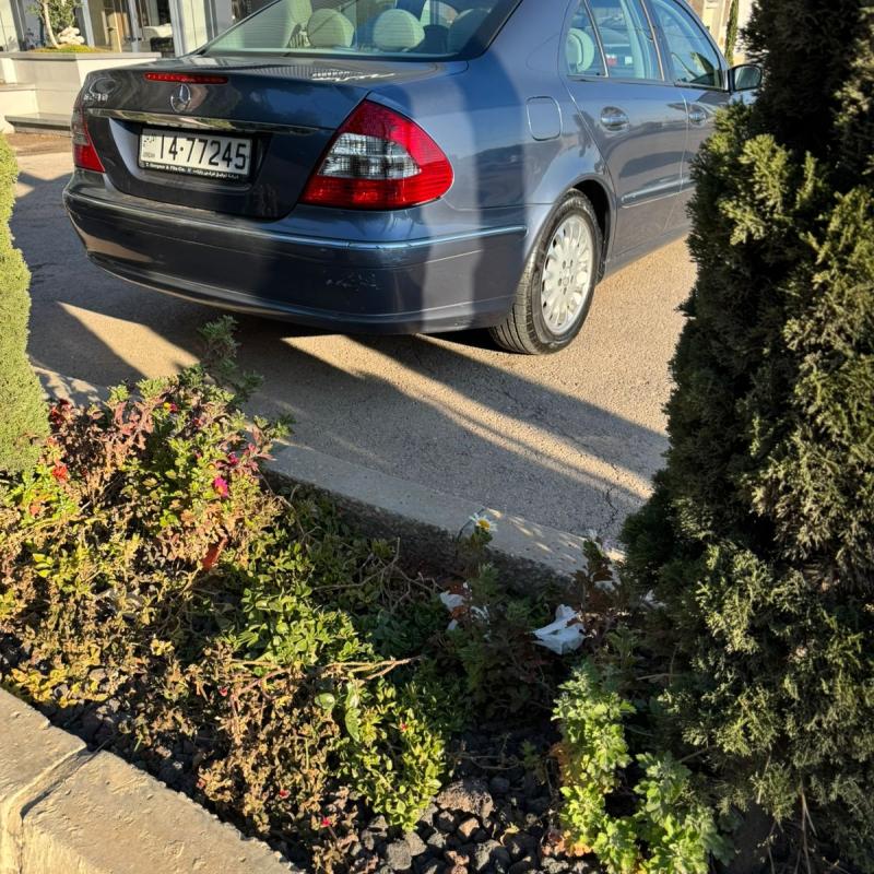 مرسيدس E240