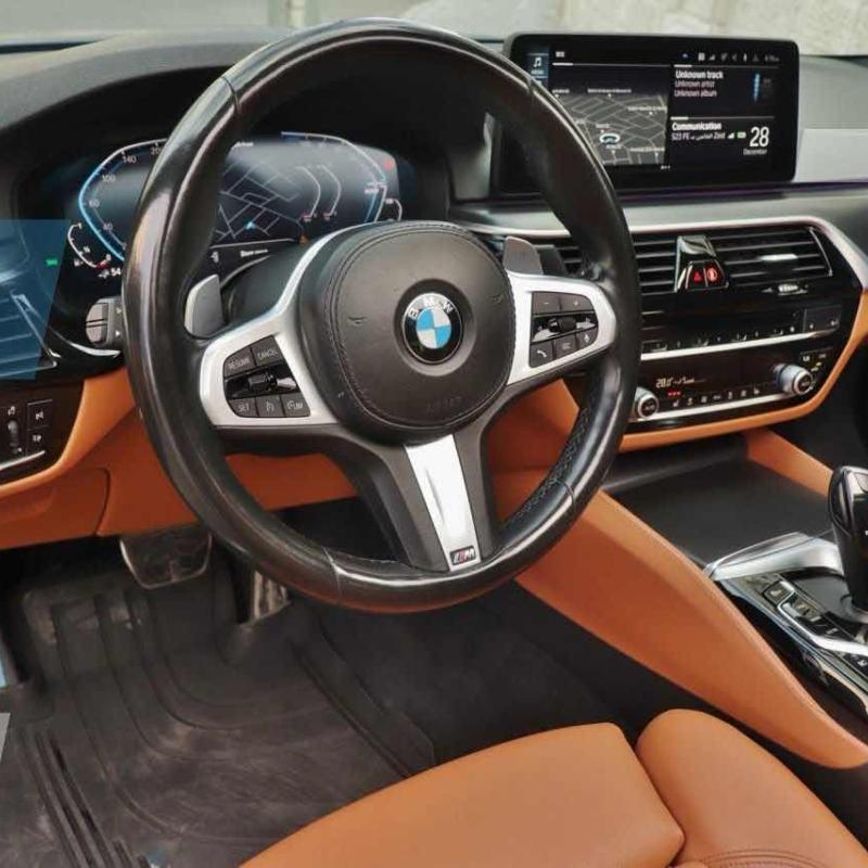 BMW 530e 2021