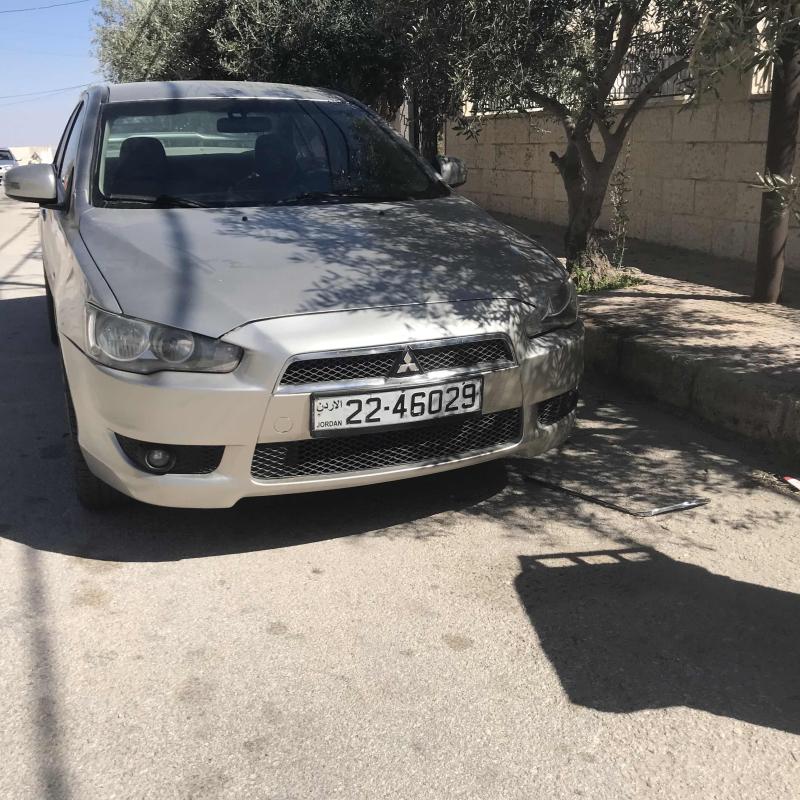 ميتسوبيشي موديل ٢٠١٥ للبيع